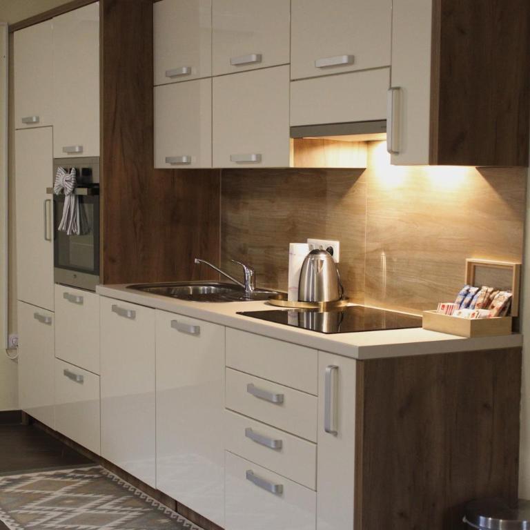 Layal Residence Exclusive 2 Floor House with Terrace - One-Bedroom House - 10