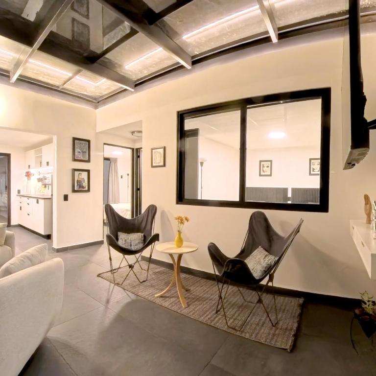 Mi Otra Casa Coyoacan - Quadruple Room with Terrace - 3