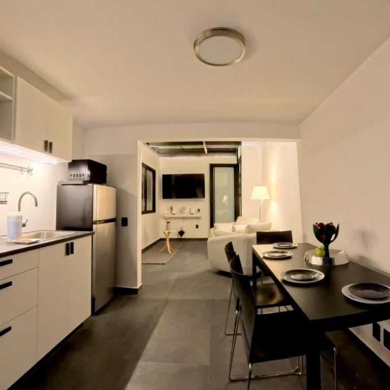 Mi Otra Casa Coyoacan - Quadruple Room with Terrace - 55