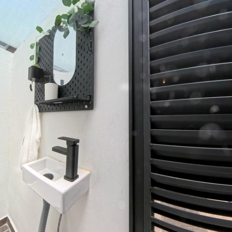 Mi Otra Casa Coyoacan - Quadruple Room with Terrace - 83
