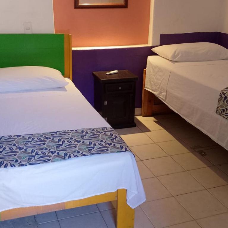Teocalli Hostel - Twin Room - 4
