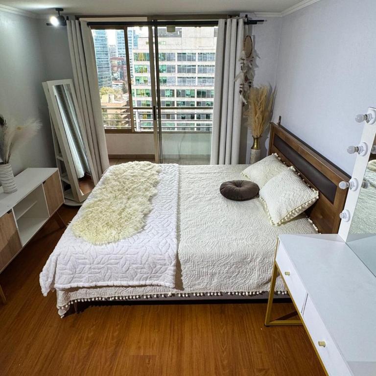 Modern Apartment with Terrace and Parking Las Condes - One-Bedroom Apartment - 11