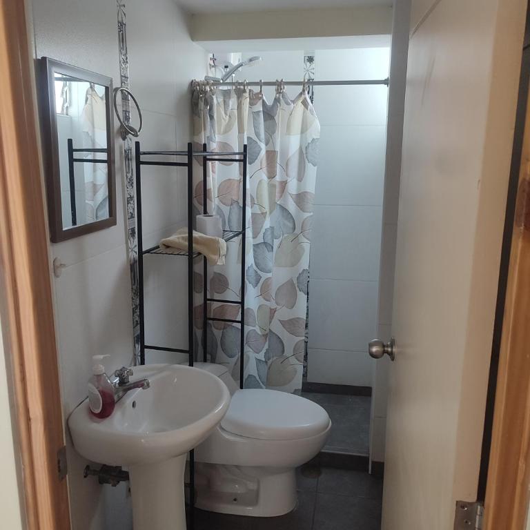 Tu hogar lejos de casa - Two-Bedroom Apartment - 1