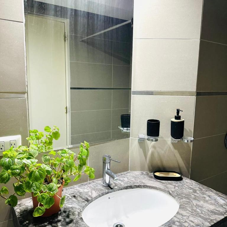 Apartamento San Borja - Three-Bedroom Apartment - 18