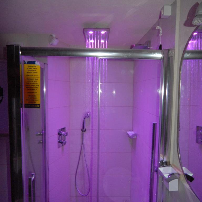 Piolet Panoramic Apartments - Appartamento Superior con Sauna - 20