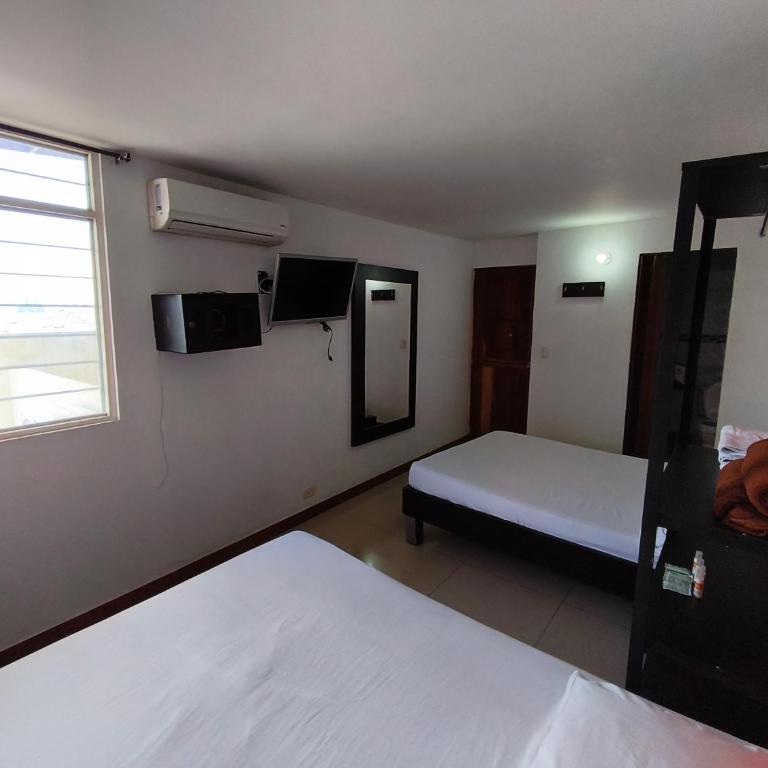 Hotel Cielo de Tambores - Habitación Cuádruple Confort - 2