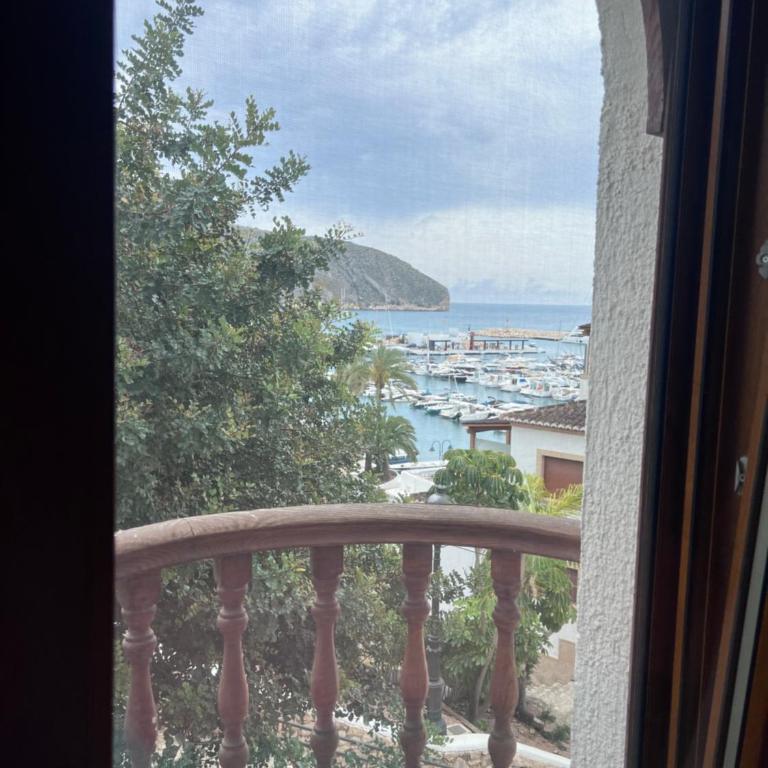 Casa de Tony - Luxury Apartment - Two-Bedroom Apartment with Balcony and Sea View - 19