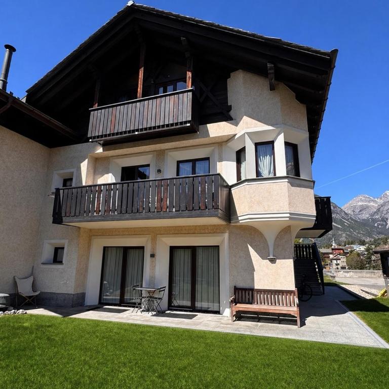GRACE HOUSE - Apartment mit 2 Schlafzimmern und Gartenblick - 3