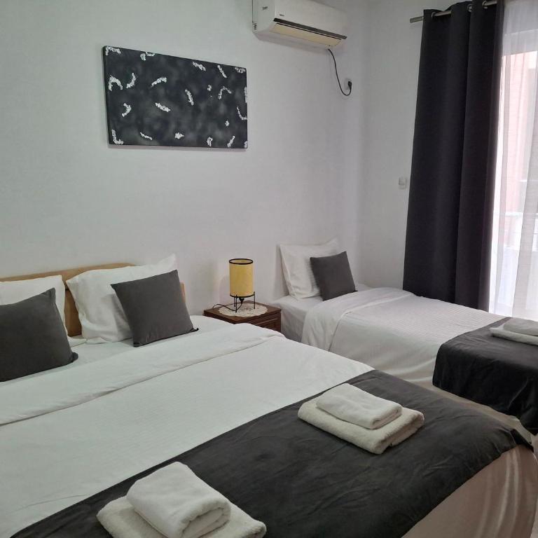 Villa Alba Apartments - Two-Bedroom Apartment - 10