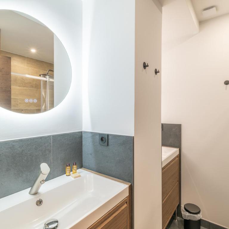 Chalet Equinoxe - Appartement 4 Chambres avec Balcon - 12