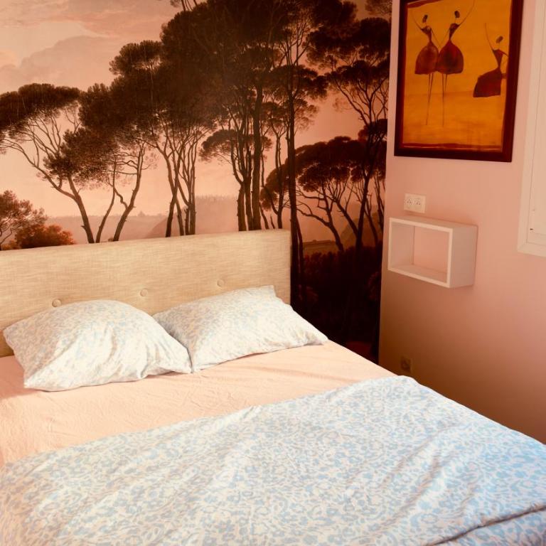 T2 Tout confort TV 55' avec canal séries netflix Disney Dazen Bein sport apple TV OCS paramount prime vidéo - Appartement 1 Chambre - 2