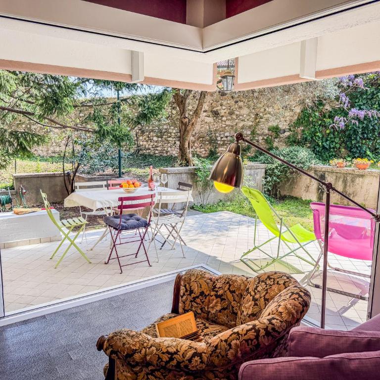 Glicine House 2 Bedroom Retreat with Pool, Private Garden, Terrace near Salò & Lake Garda - Appartamento con 2 Camere da Letto - 1
