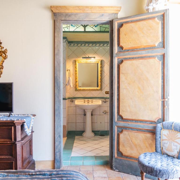 Palazzo Nobili - Deluxe Room - 8