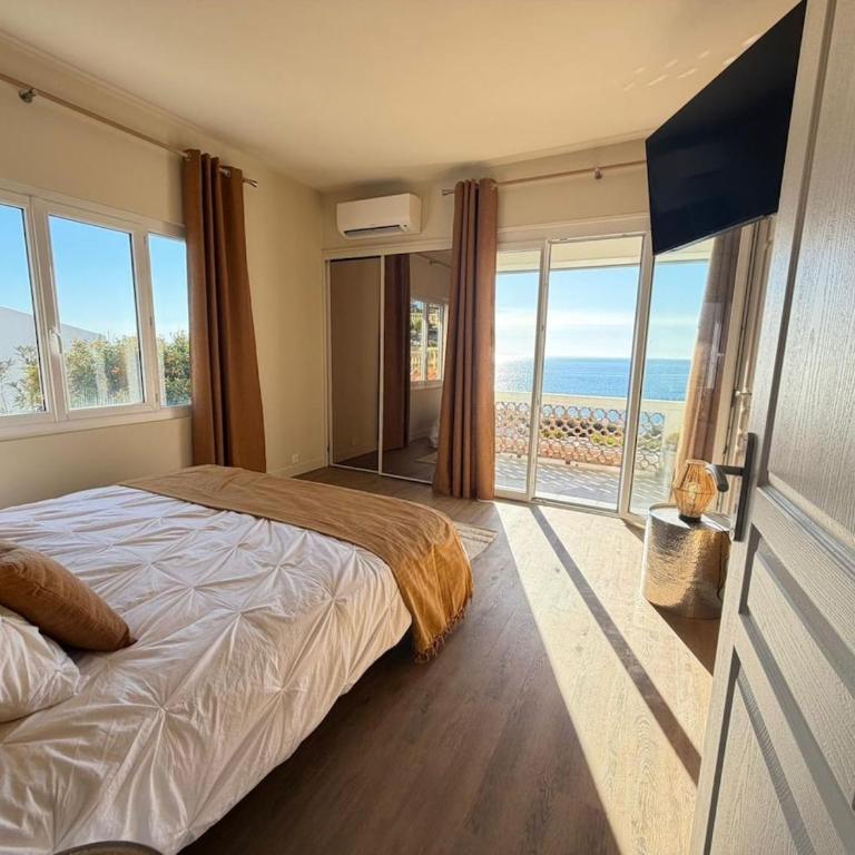 Maison 5 chambres, 180 degrés vue mer exceptionnelle - Five-Bedroom House - 30