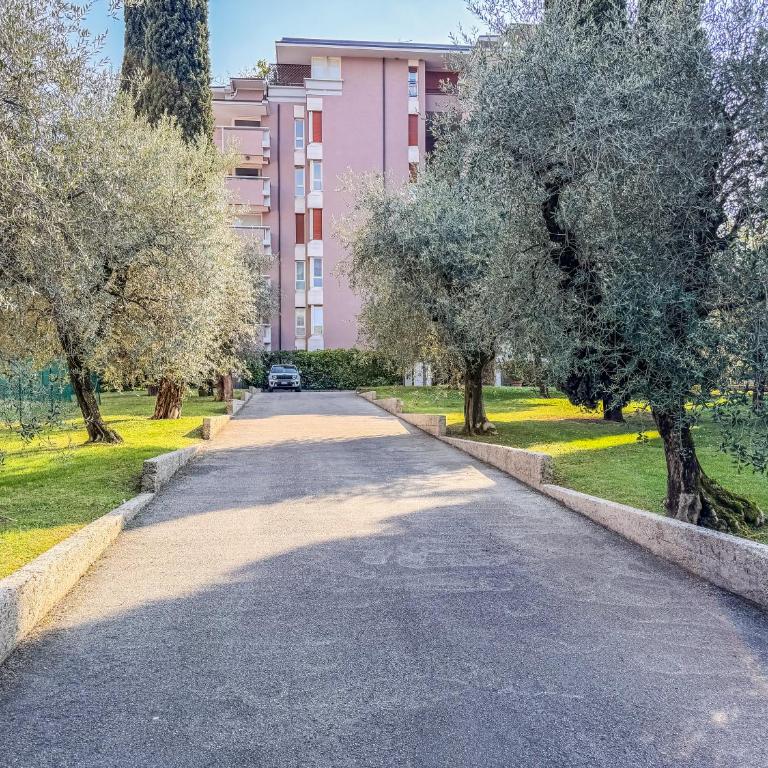 Glicine House 2 Bedroom Retreat with Pool, Private Garden, Terrace near Salò & Lake Garda - Appartamento con 2 Camere da Letto - 52