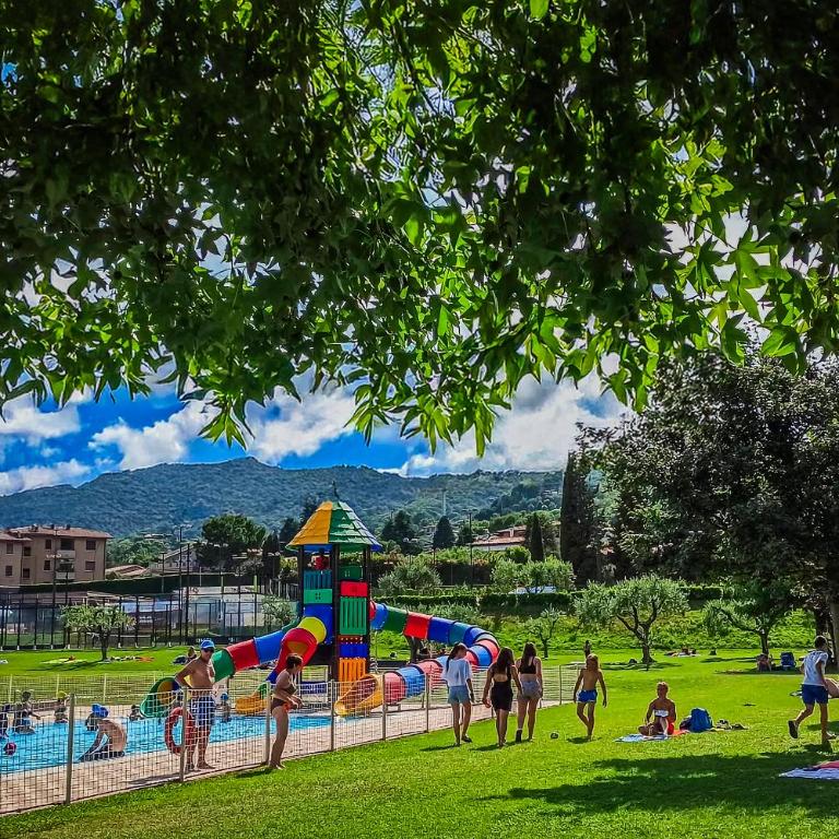 Glicine House 2 Bedroom Retreat with Pool, Private Garden, Terrace near Salò & Lake Garda - Appartamento con 2 Camere da Letto - 53