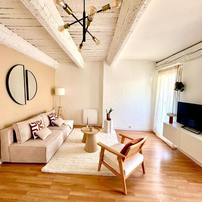 T2 lumineux Balcon ensoleillé au cœur du Vieux-Toulon - Apartment mit 1 Schlafzimmer - 4