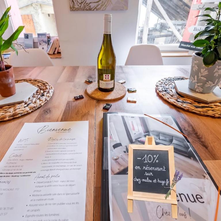 Chez Malou & Hugo vue lac proche Suisse & stations ! - Maison 2 Chambres - 23