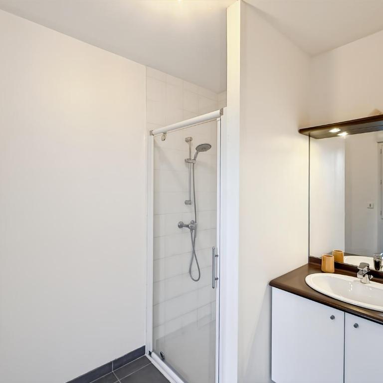 L'Onyx - Balcon & Garage Privé - Spacieux & Coeur de Rennes - One-Bedroom Apartment - 10