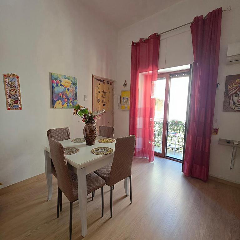 Casa Albergheria - Appartamento con 1 Camera da Letto con Balcone e Vista Città - 5