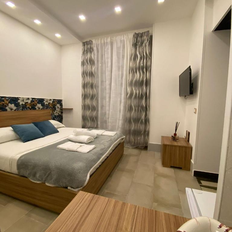 Sole - One-Bedroom Apartment - 6