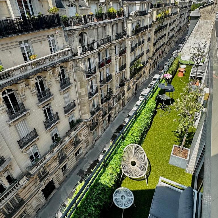 Rare ! 4BR Penthouse with terraces, up to 7p, near Champs-Elysées - Appartamento Deluxe con 4 Camere da Letto - 14