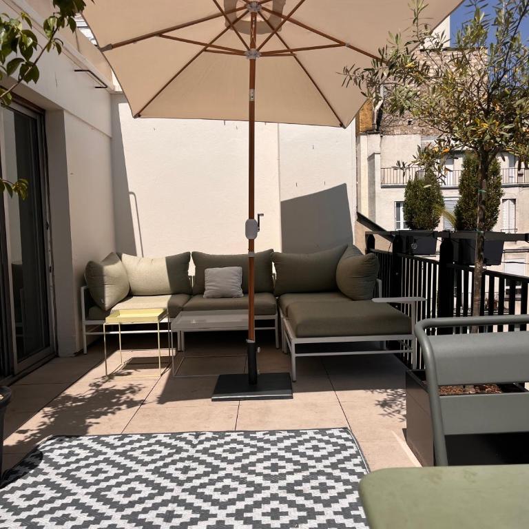 Rare ! 4BR Penthouse with terraces, up to 7p, near Champs-Elysées - Appartamento Deluxe con 4 Camere da Letto - 6