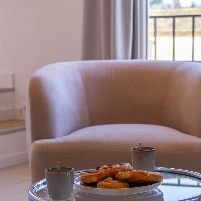 Le Semiramis l Central & Views l Shellter Rentals - Apartment - 23