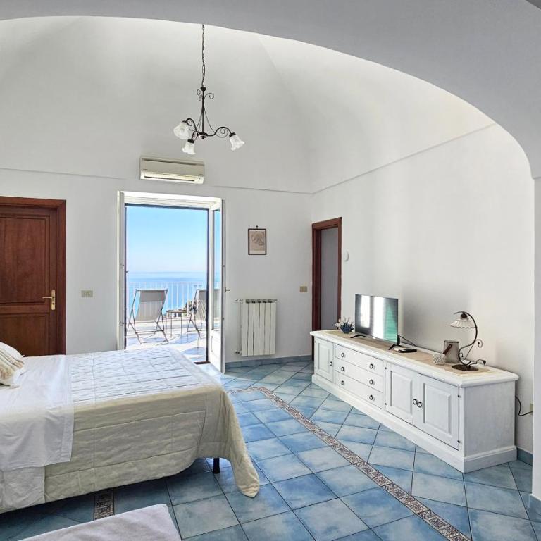 Al Poggio Antico - One-Bedroom Apartment with Balcony - 1