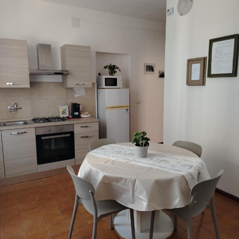 A due passi dal mare - Two-Bedroom Apartment - 3