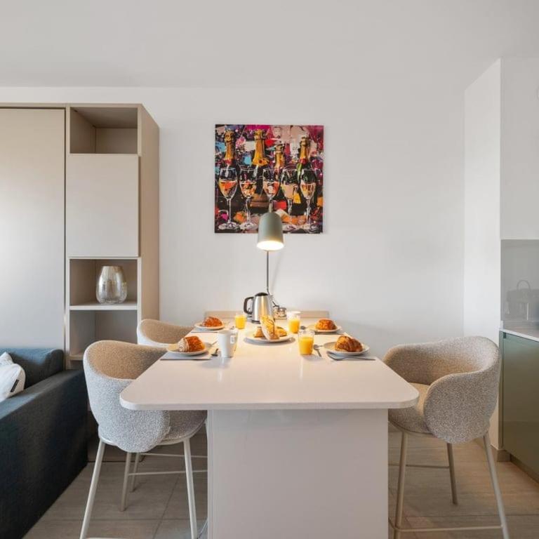 Le Coq Elisée - Parking - AC - Wi-Fi - Downtown - Estudio con vistas al mar - 18