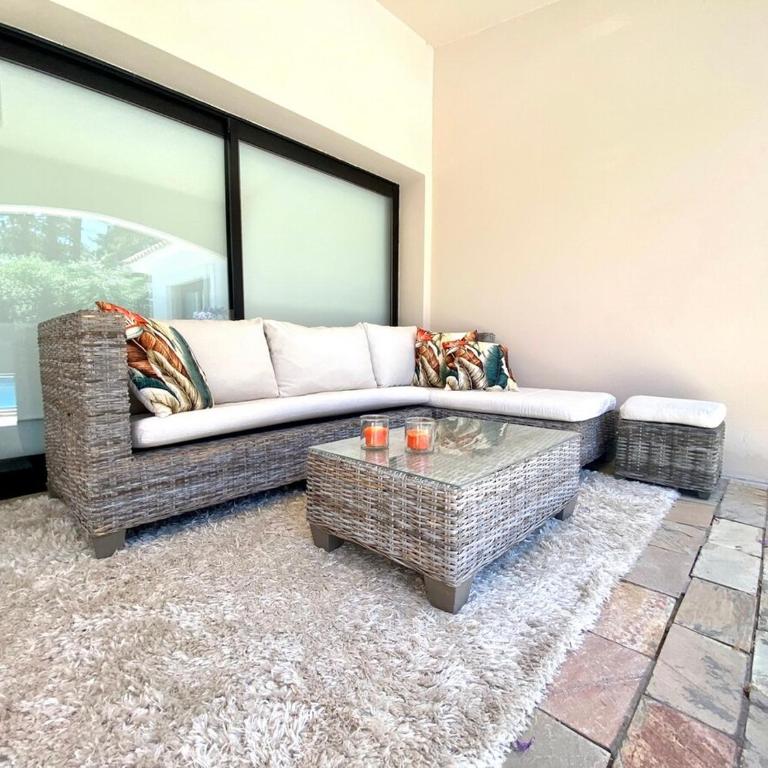 Punta del Este Relax House - 5 BR Private Pool, Parking - Villa - 40