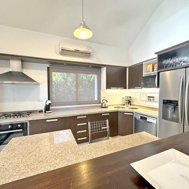 Punta del Este Relax House - 5 BR Private Pool, Parking - Villa - 49