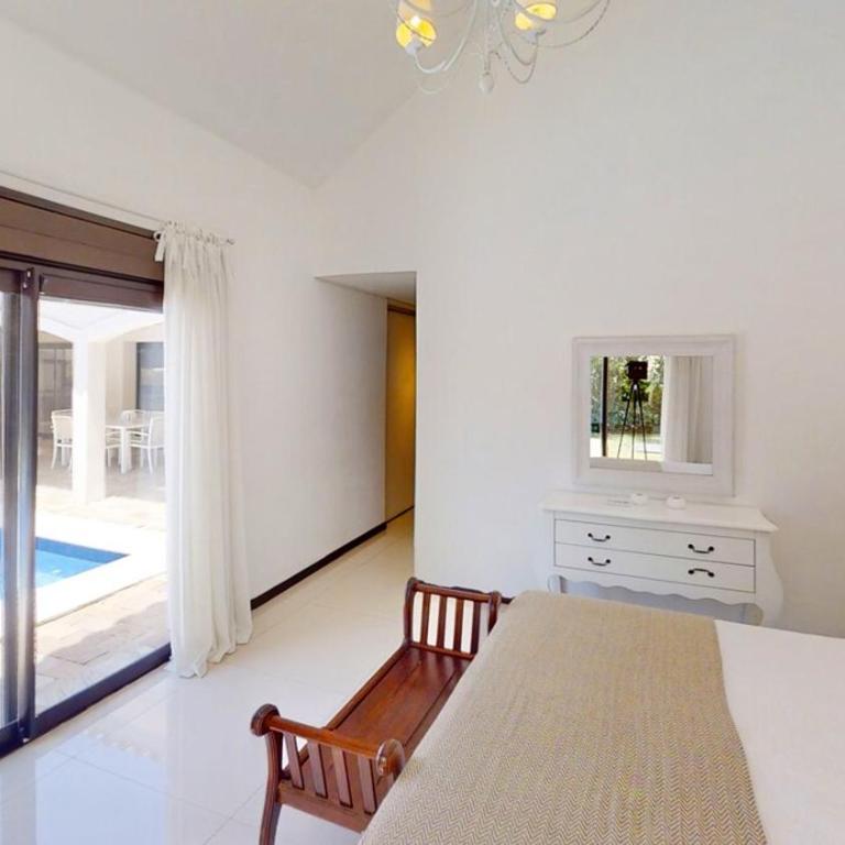 Punta del Este Relax House - 5 BR Private Pool, Parking - Villa - 91