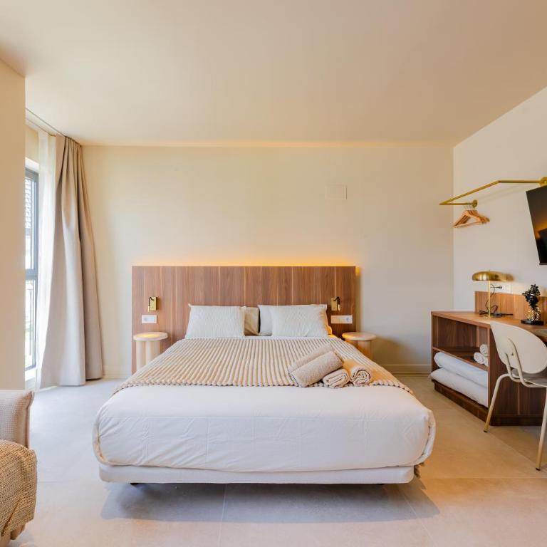 A2B Collection Arena - Premium Quadruple Room - 5