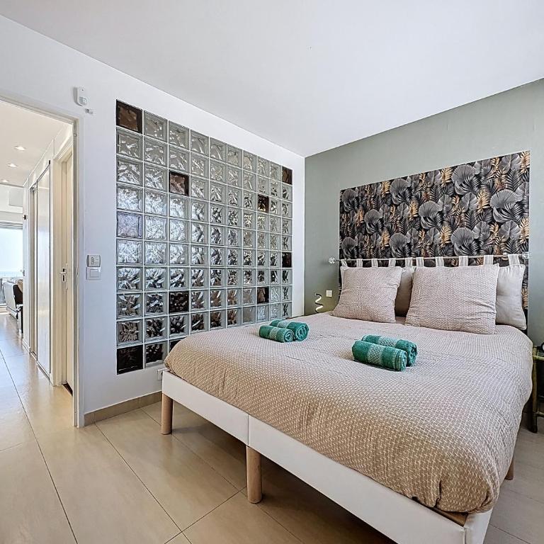 Le Rooftop - Front de mer & vue panoramique - One-Bedroom Apartment with Sea View and Terrace - 9