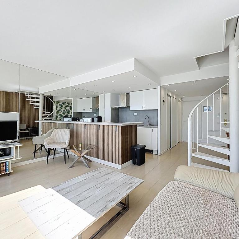 Le Rooftop - Front de mer & vue panoramique - One-Bedroom Apartment with Sea View and Terrace - 6