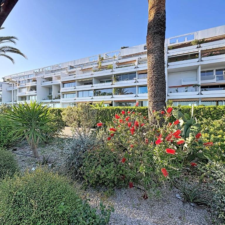 Le Rooftop - Front de mer & vue panoramique - One-Bedroom Apartment with Sea View and Terrace - 11