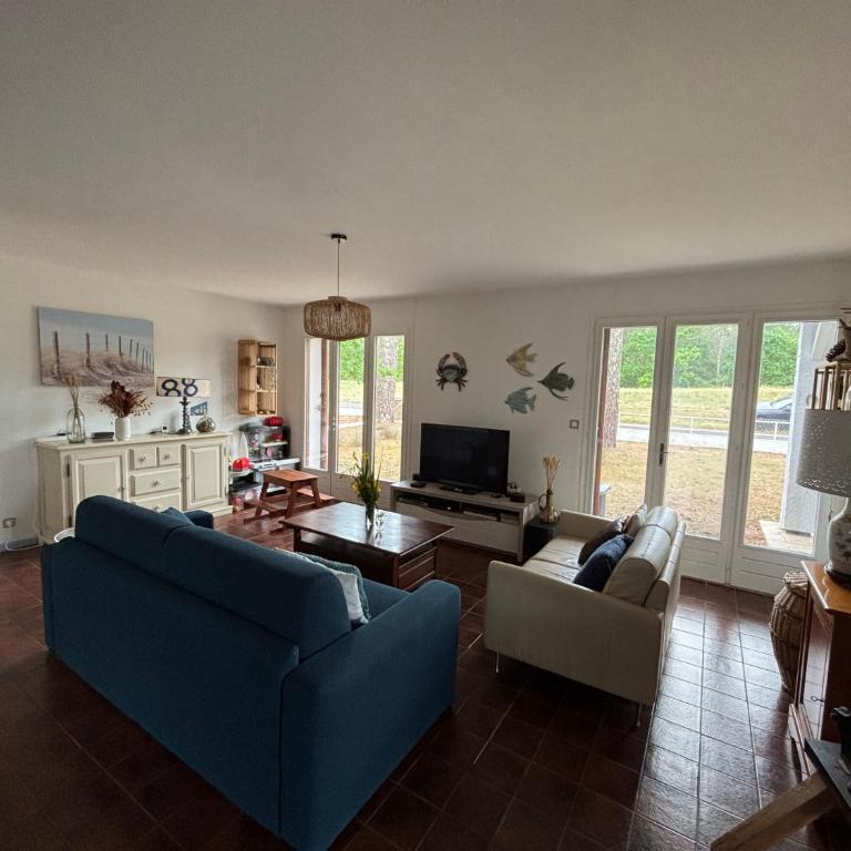 VILLA des 4 pins avec piscine - Villa 3 Chambres - 3