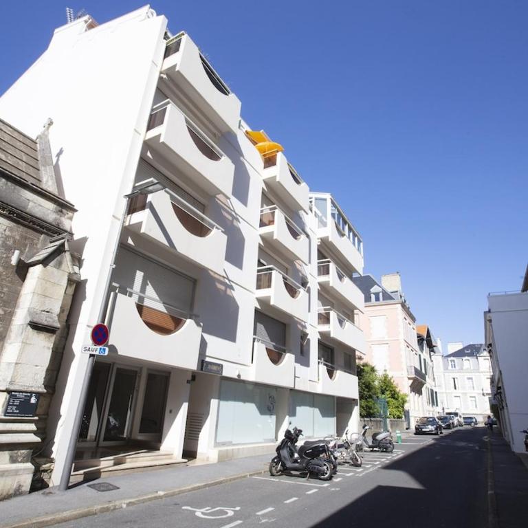 Studio hyper centre et son parking avec la plage à 5 min à pied - Appartement 1 Chambre - 6