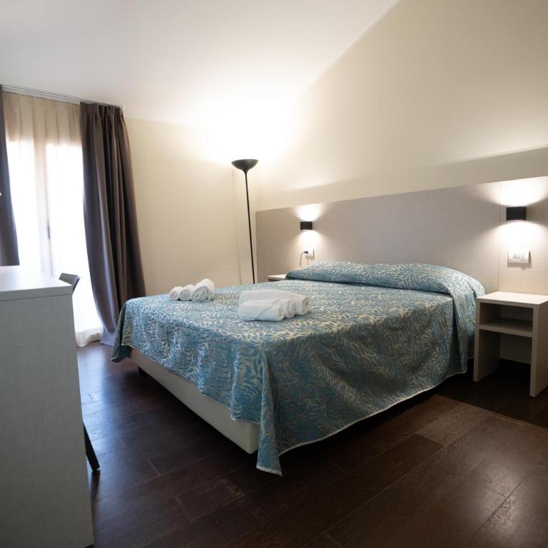 Hotel Estense - Camera Matrimoniale/Doppia con Letti Singoli con Vista Mare - 19
