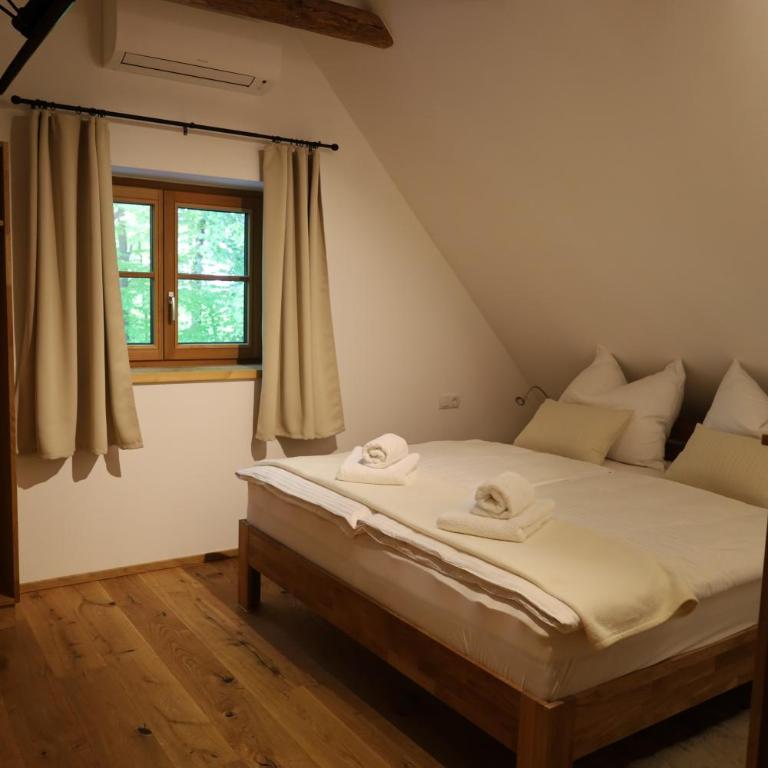 Der Distelfalter - Two-Bedroom Chalet - 14