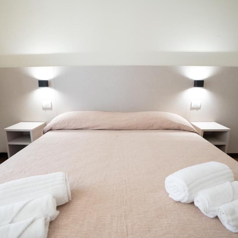 Hotel Estense - Suite con Vista Mare - 16