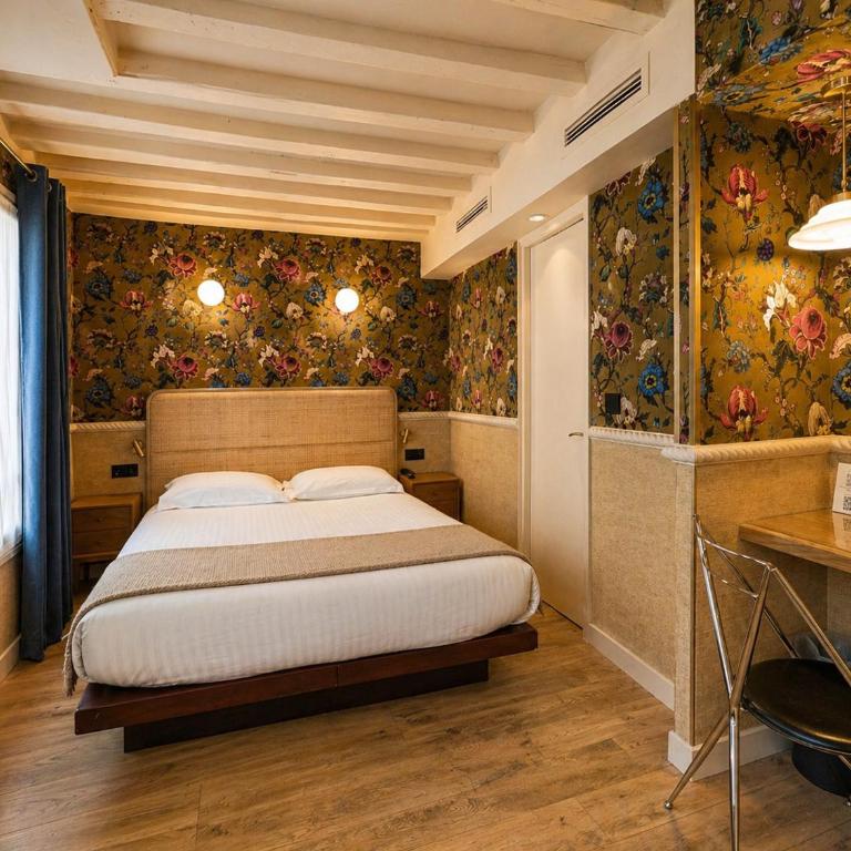 Hôtel de Notre-Dame - Chambre Deluxe - 1