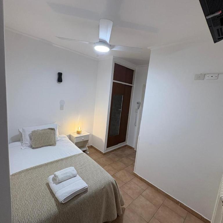 Postales Del Mar - Large Single Room - 4