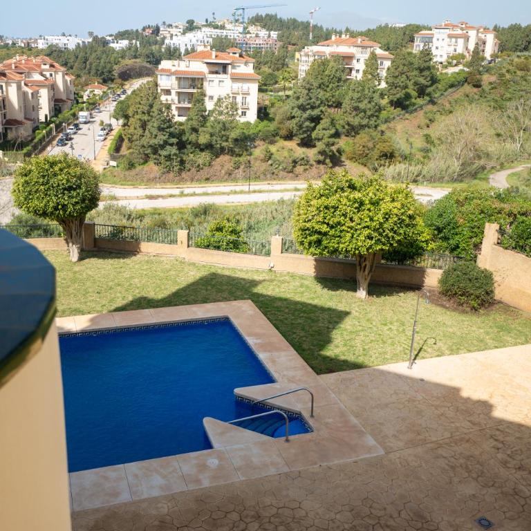 Sunny 2BR Apartment Near Faro Beach with Balcony - Apartamento de 2 dormitorios con vistas - 24