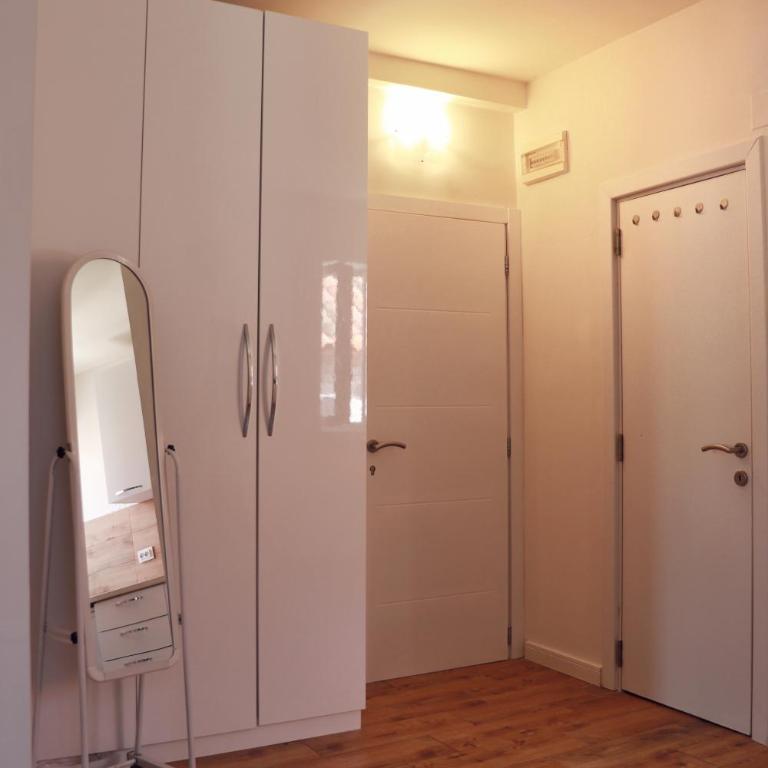 Stone Garden Residence - Studio - 3