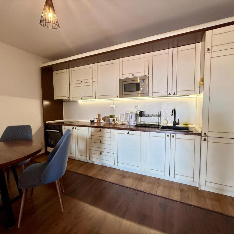 Gold Apartment Petrovac - Two-Bedroom Apartment - 5