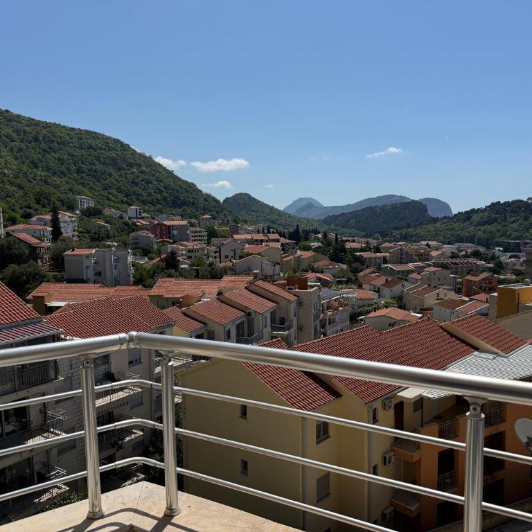 Gold Apartment Petrovac - Two-Bedroom Apartment - 24