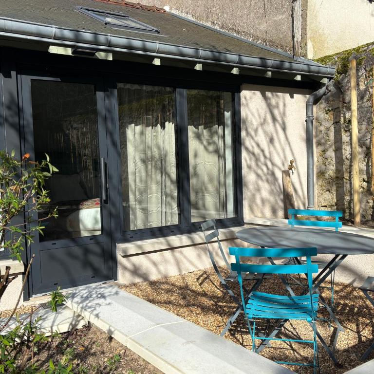 La Maison d'Amboise - Chambre Lit Queen-Size - Vue sur Jardin - 1